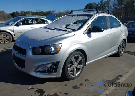 2015 Chevrolet Sonic Rs Auto z USA, uszkodzony, nr VIN 1G1JG5SB8F4167650